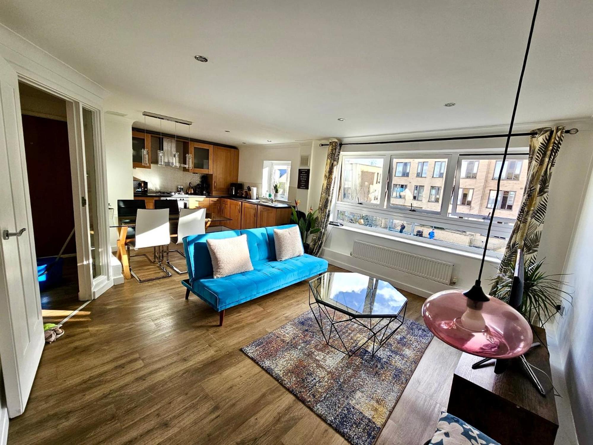 Apartment Home2 - Market Rise