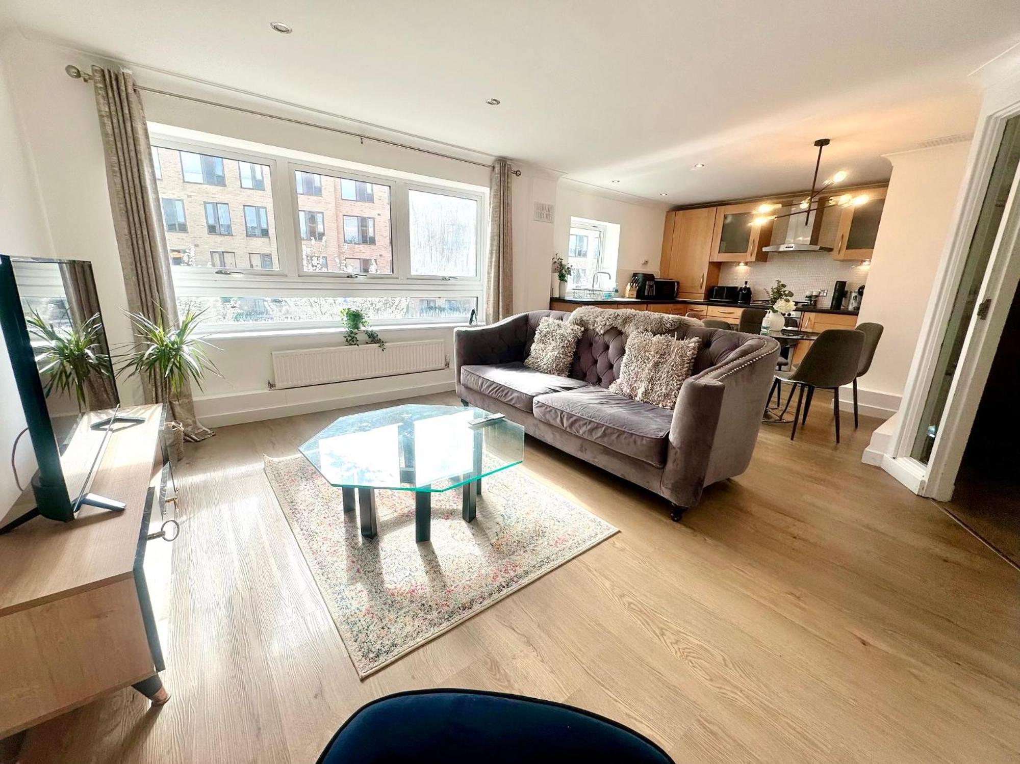 Home2 - Market Rise Apartment