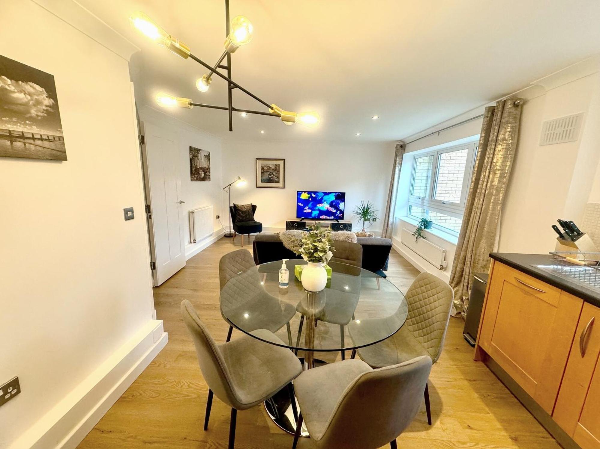Home2 - Market Rise