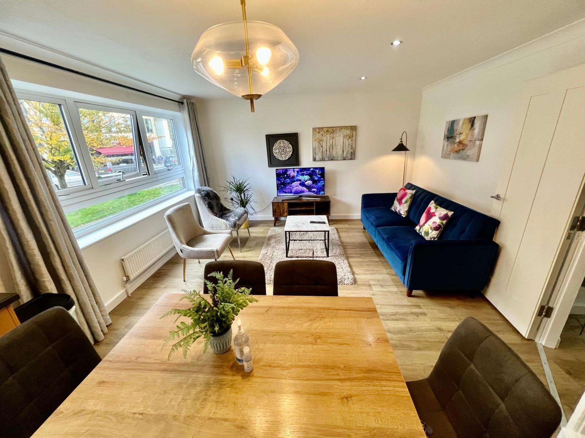 Home2 - Market Rise Apartment