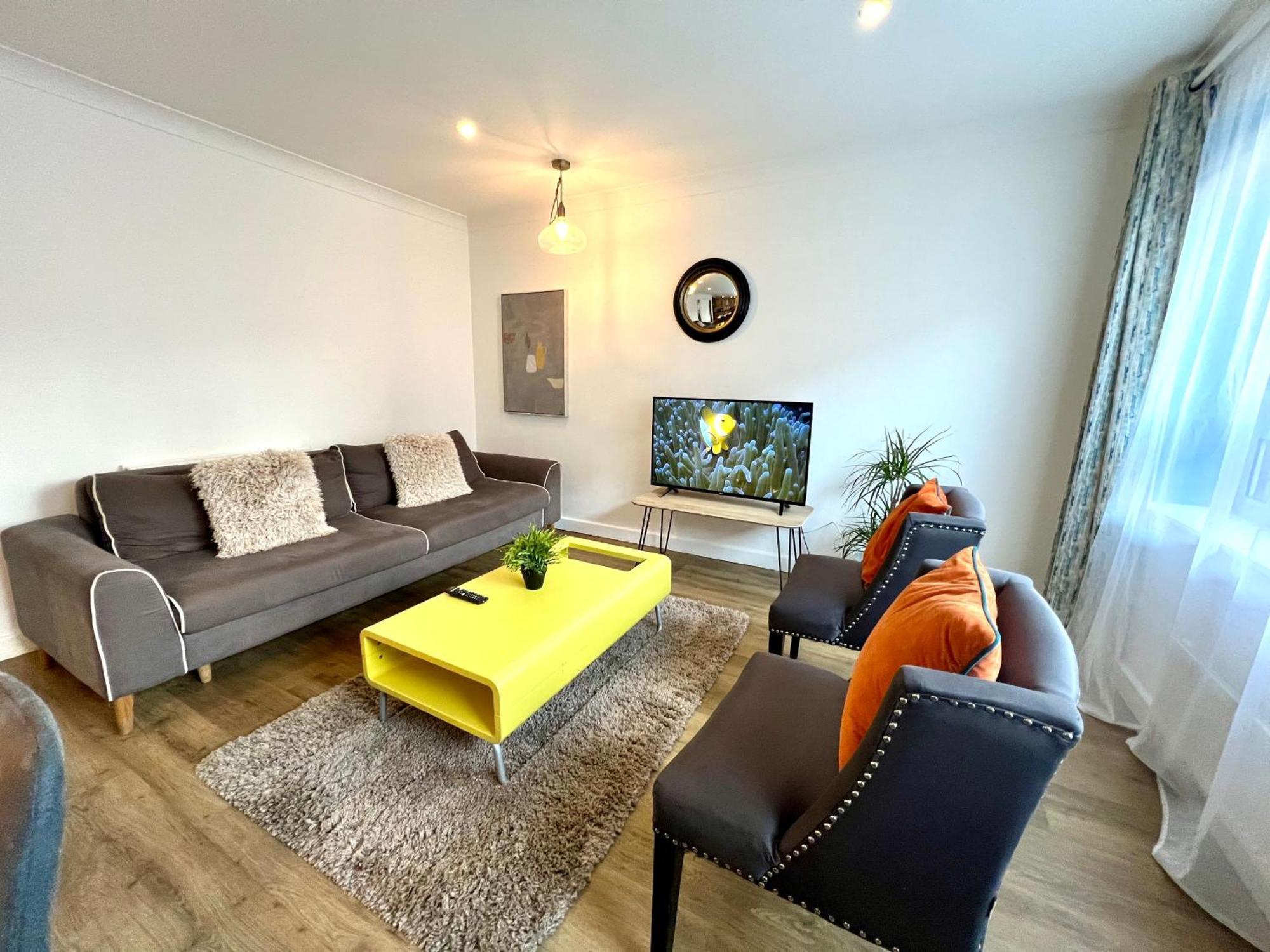 Home2 - Market Rise Apartment