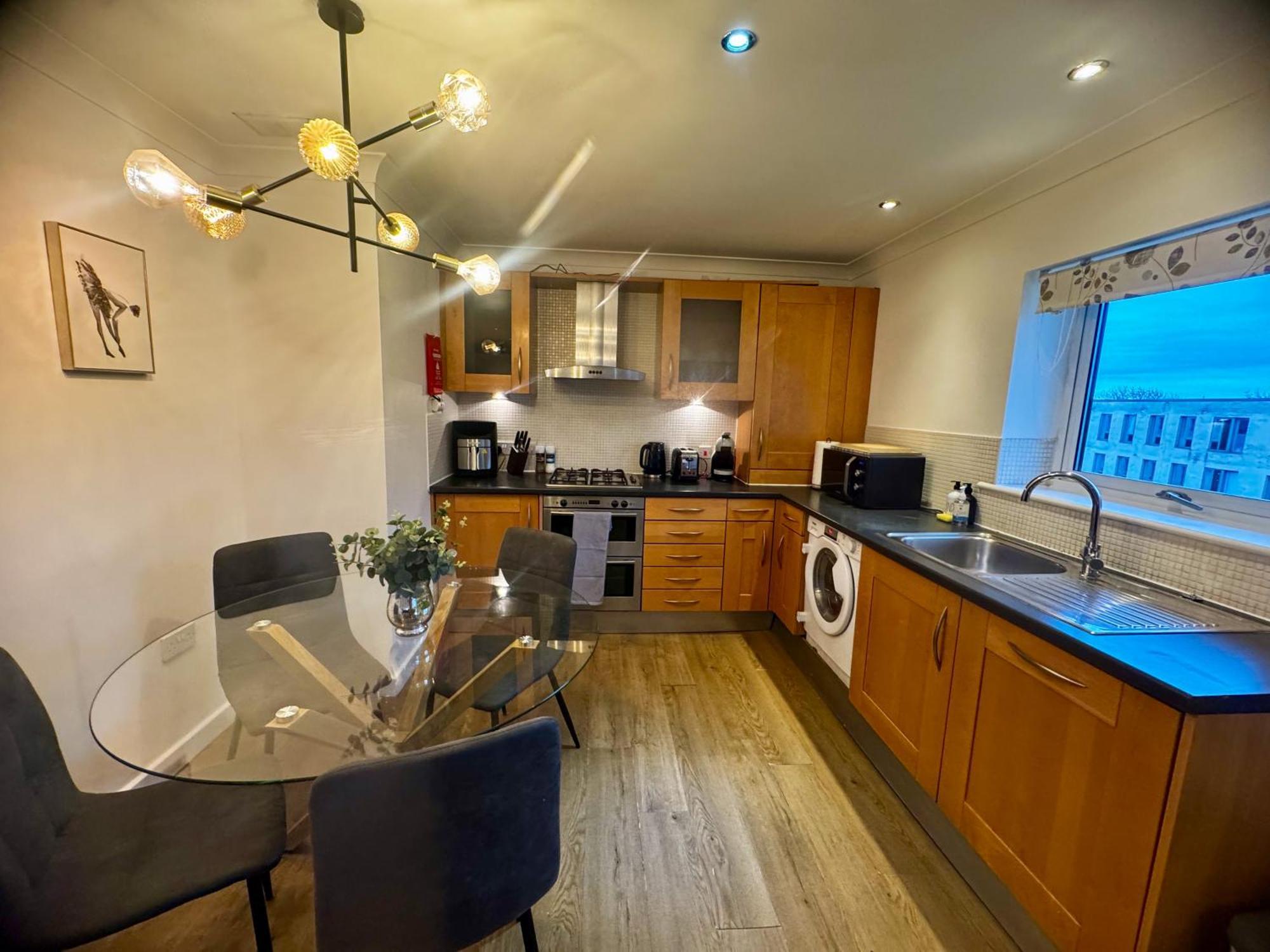 Home2 - Market Rise *