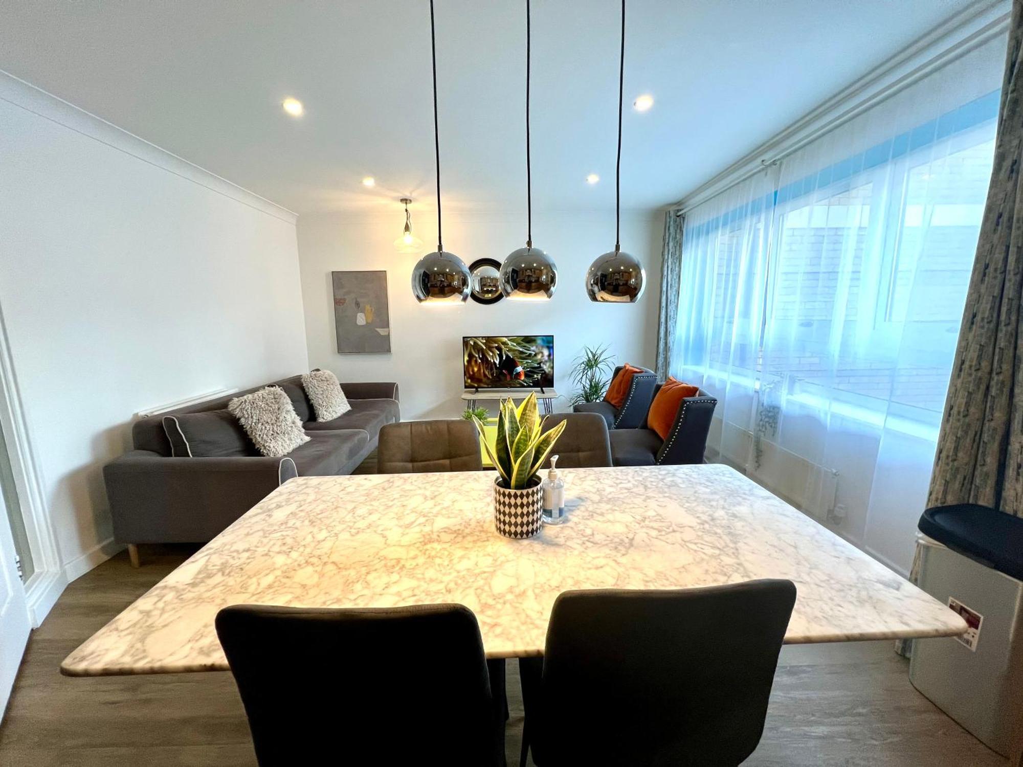 Apartment Home2 - Market Rise *