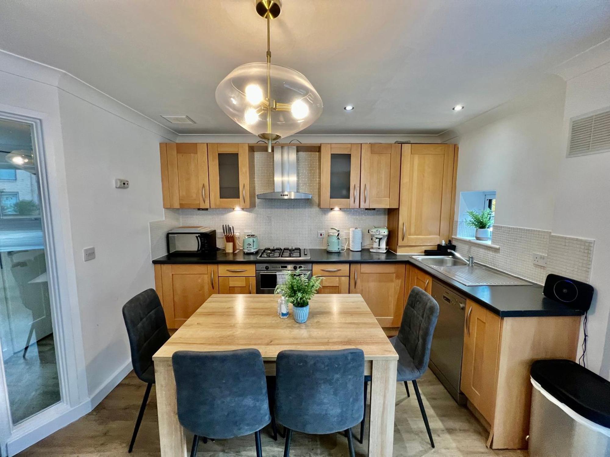 Home2 - Market Rise *